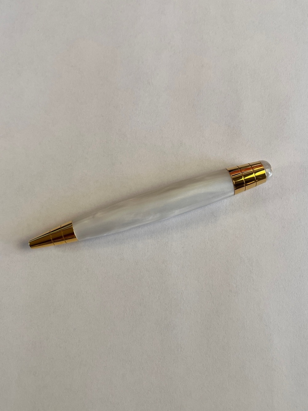 Signum white pearl Ballpoint Pen